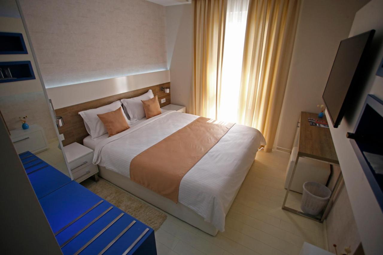 Rox Motel Modrica Ngoại thất bức ảnh